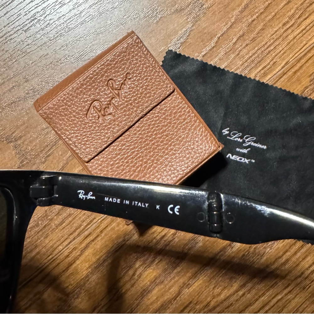 Ray-Ban Foldable Black Sunglasses with Brown Leather Case - Picture 5 of 14